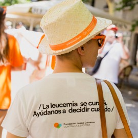 Camiseta solidaria Ponle fecha para mujer Fundación Josep Carreras